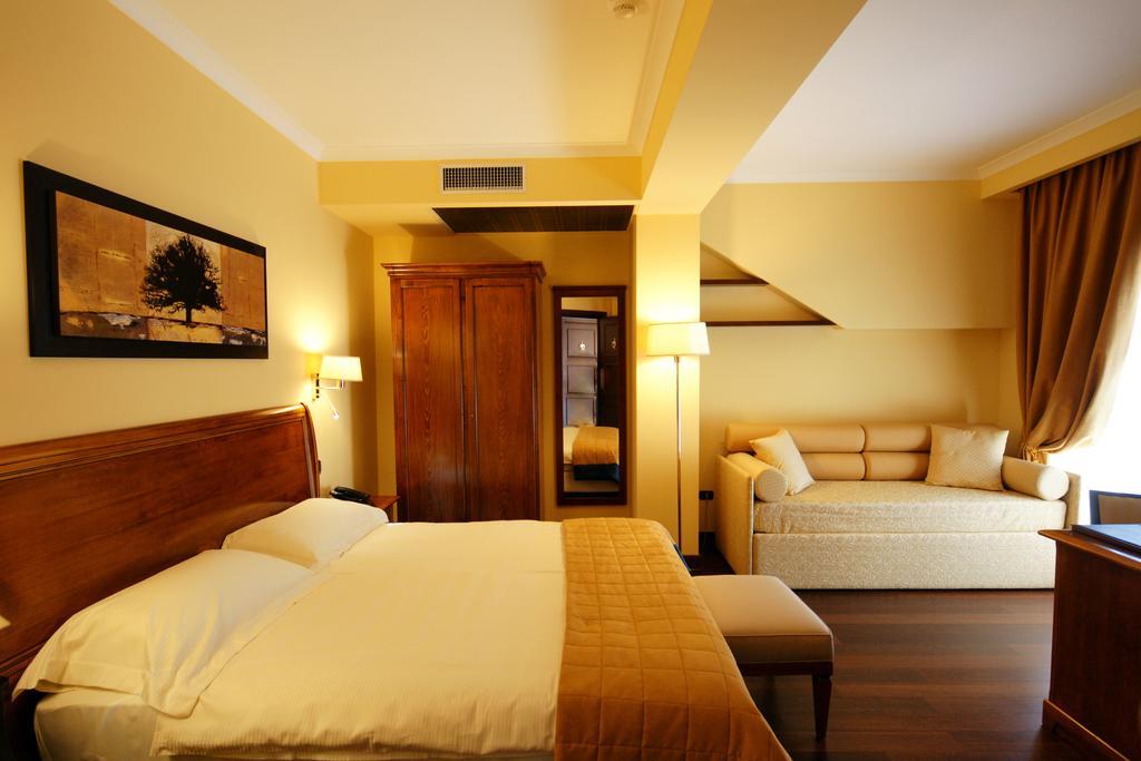 Bram Hotel Ламеция Терме Стая снимка