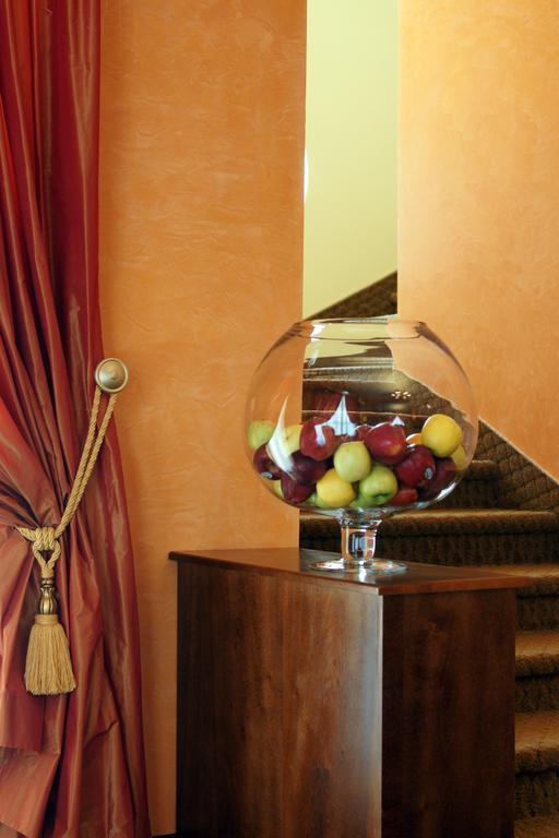 Bram Hotel Ламеция Терме Екстериор снимка